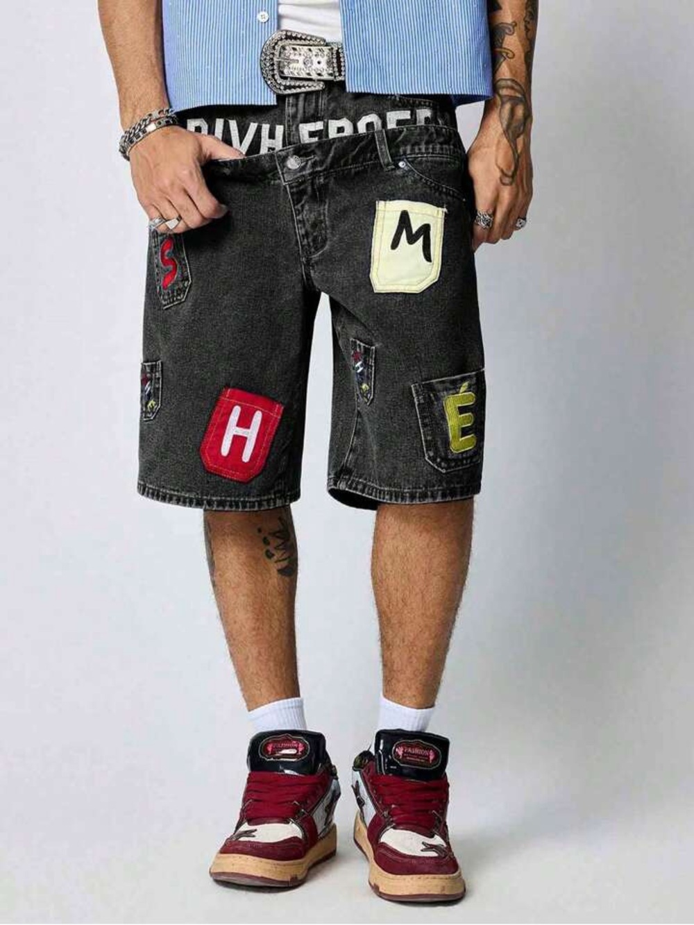 ROMWE Black Denim Patchwork Shorts Multicolor. Skater, Streetwear, Urban